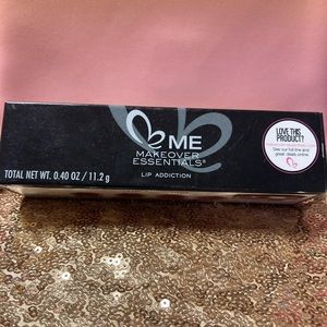 Lip gloss 4 shades with brush